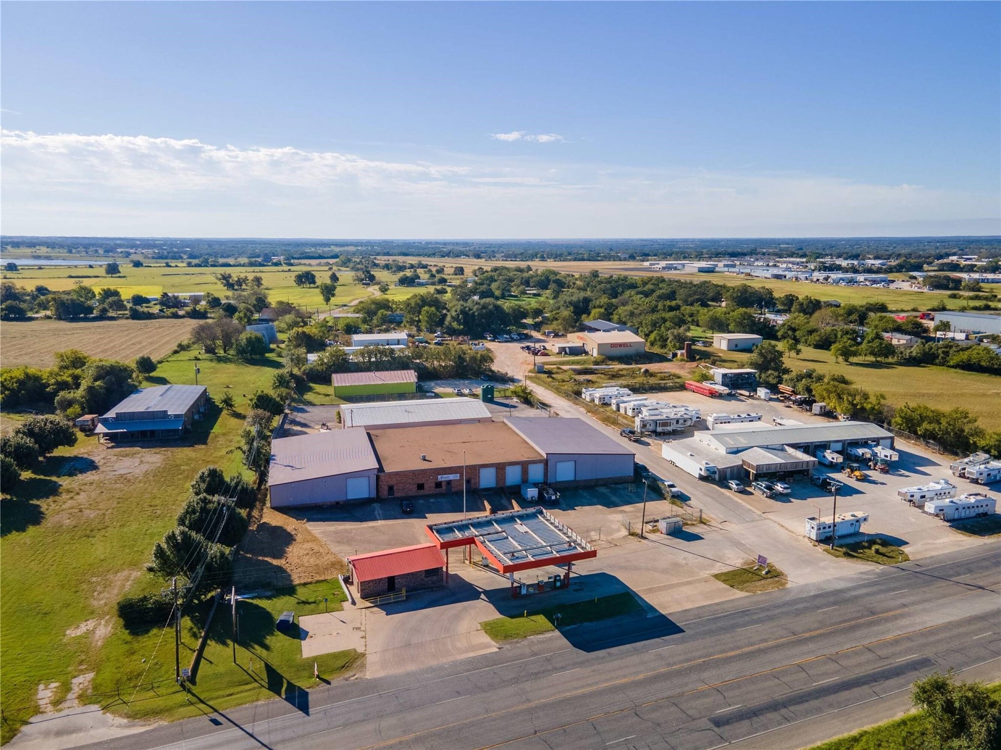 Commercial Lease in Stephenville 3