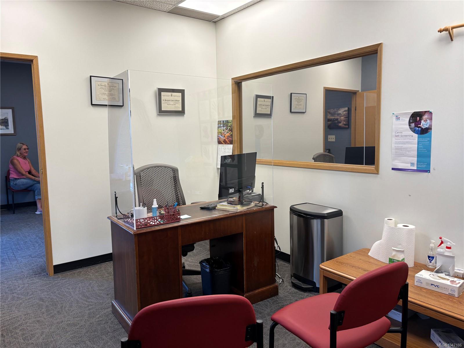 Commercial Lease in Campbell River 3