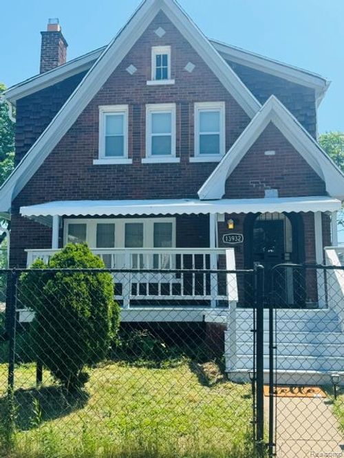 13932 Roselawn St, Detroit, MI, 48238-2423 | Card Image