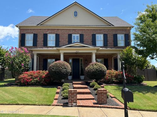 8052 Christian Ct, Olive Branch, MS, 38654-4916 | Card Image