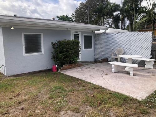 c-4344 Mars Ave, West Palm Beach, FL, 33406-4003 | Card Image