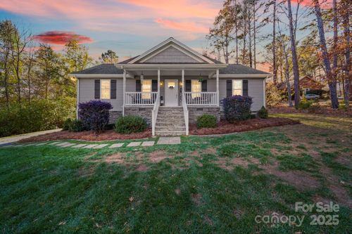 1223 Rainbow Dr, Oakboro, NC, 28129-9363 | Card Image