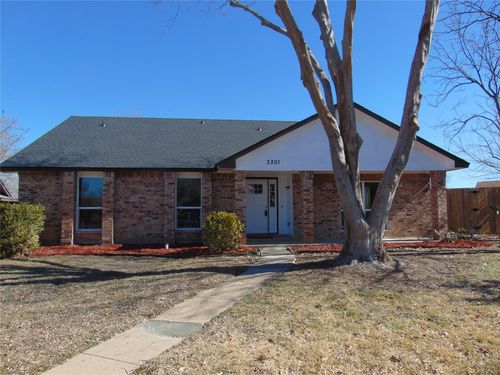 3201 Colby Cir, Mesquite, TX, 75149-1875 | Card Image