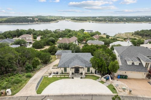 18924 Peckham Dr, Lago Vista, TX, 78645-8556 | Card Image