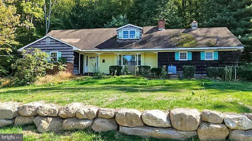 16 Mott Dr, Vernon, NJ, 07462-3131 | Card Image