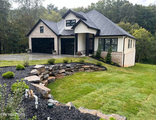 279 Ootsima Way, Loudon, TN, 37774-2820 | Card Image