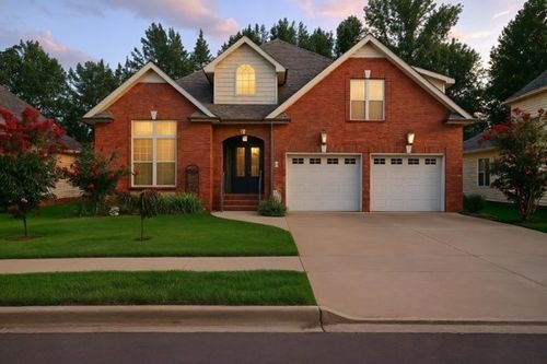 319 Turnberry Cir, Clarksville, TN, 37043-6370 | Card Image