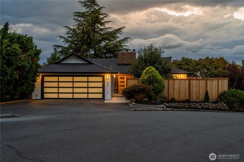 1336 6th Ave S, Edmonds, WA, 98020-4614 | Card Image