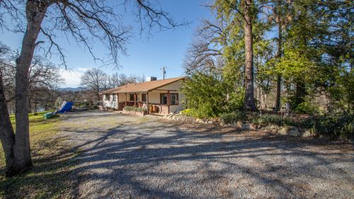 20105 Portero Dr, Redding, CA, 96003-7430 | Card Image