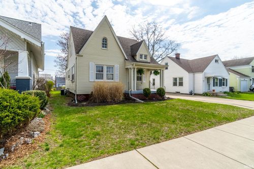 1620 Fairhill Rd, Fort Wayne, IN, 46808-3027 | Card Image