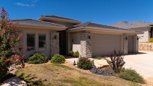 879 N Sandy Talus Dr, Washington, UT, 84780 | Card Image
