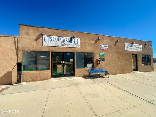 2650 Diamond St, Rosamond, CA, 93560-6161 | Card Image