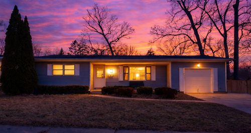 1105 Somerset Mall, McHenry, IL, 60050-4235 | Card Image