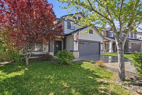 2741 W Marbeth Dr, Meridian, ID, 83642-4914 | Card Image