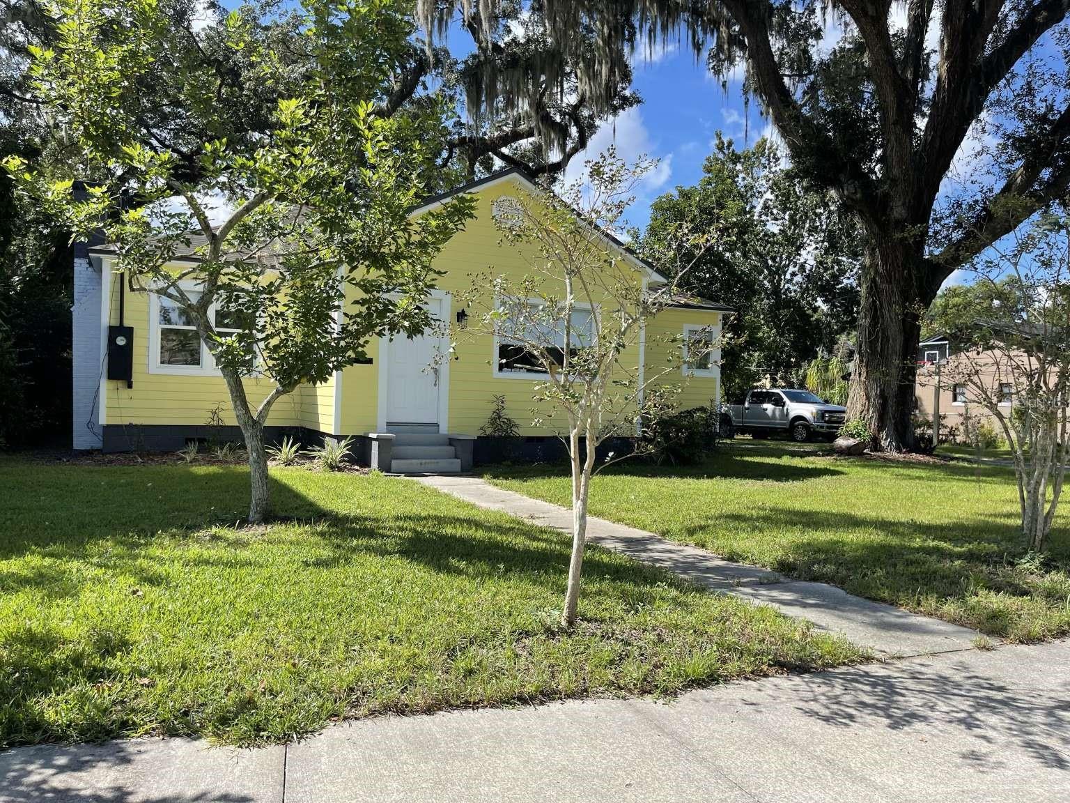 Livingston St, Orlando, FL 32803