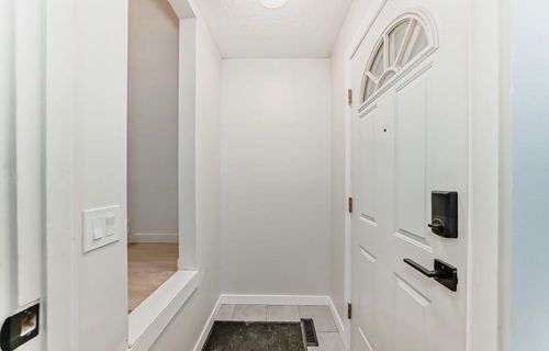 423 Regal Pk Ne, Calgary, AB, T2E0S6 | Card Image