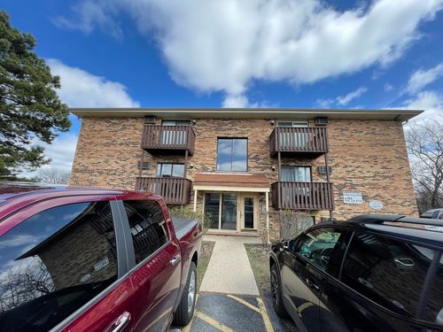 apt-f-535 Brookside Dr, Westmont, IL, 60559-2730 | Card Image