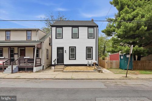 751 High St, LANCASTER, PA, 17603-5532 | Card Image