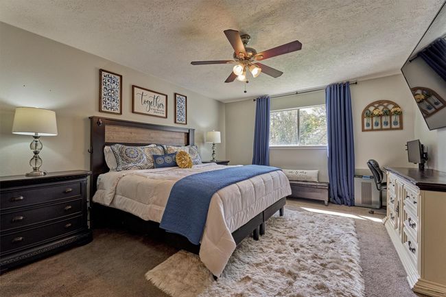 24203 Creekview Dr, House other with 4 bedrooms, 3 bathrooms and 2 parking in Spring TX | Image 18