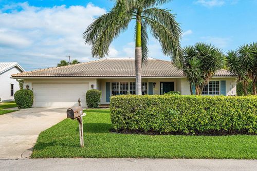 899 Barcelona Dr, Boca Raton, FL, 33432-8103 | Card Image