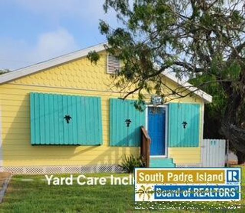 121 E Monroe St, Port Isabel, TX, 78578-2567 | Card Image