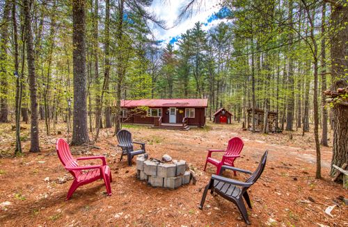 84 Sawmill Rd, Jay, NY, 12941-2418 | Card Image