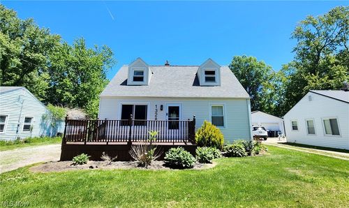 1328 Myrtle Ave, Ashtabula, OH, 44004-2714 | Card Image