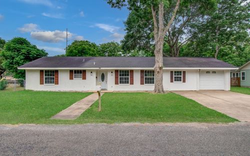 1722 Front St, Columbus, TX, 78934-2922 | Card Image
