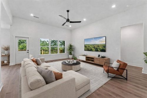 41 Pickering Dr, Bella Vista, AR, 72714-2538 | Card Image