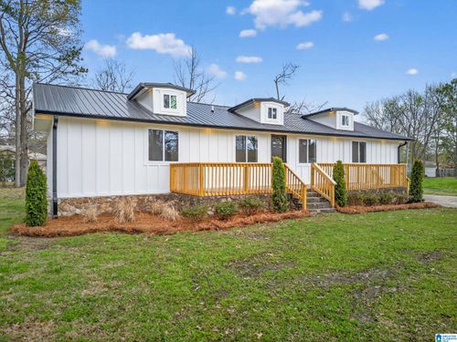 425 E Air Depot Rd, Glencoe, AL, 35905-1407 | Card Image