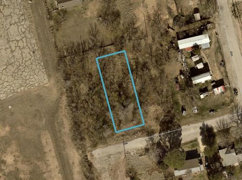 4206 Oak St, Big Spring, TX, 79720 | Card Image