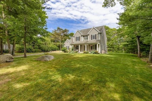 11 Dawe Ln, Bourne, MA, 02532-8307 | Card Image