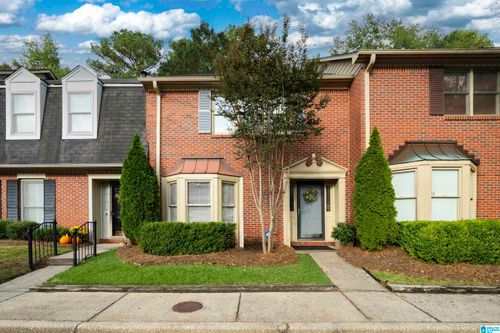 30 Ashford Cir, HOOVER, AL, 35244-1547 | Card Image