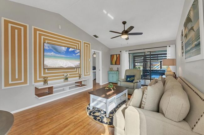 D - 2709 60 Th Avenue Plz N, Condo with 2 bedrooms, 2 bathrooms and null parking in BRADENTON FL | Image 4