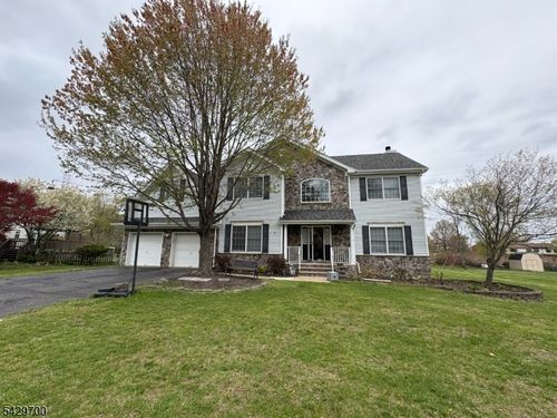 1 Harmony Ln, Hackettstown, NJ, 07840-3474 | Card Image