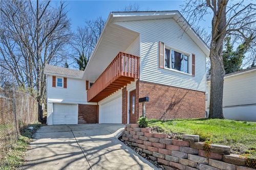 405 Baldwin Rd, Akron, OH, 44312-2049 | Card Image