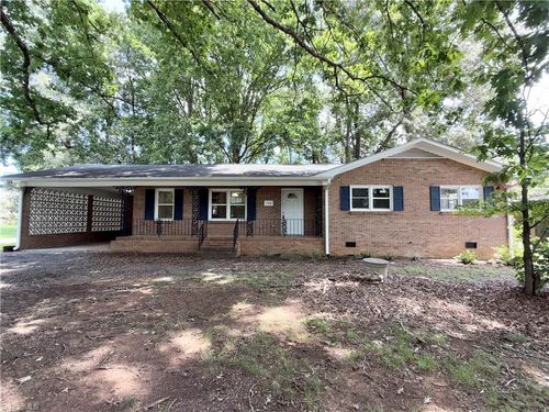 408 Whip O Will Way, Reidsville, NC, 27320-9495 | Card Image
