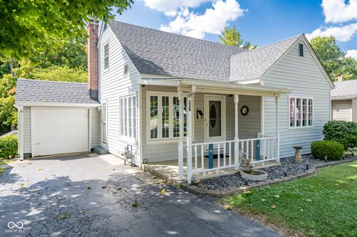 228 Hillsdale Ave, Greencastle, IN, 46135-1341 | Card Image