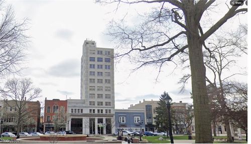 1000-124 Middle Ave, Elyria, OH, 44035-5659 | Card Image
