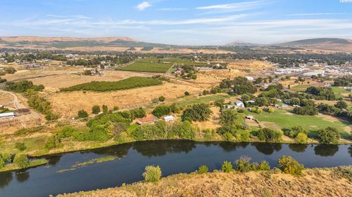 NKA Kendall Rd Nw, Benton City, WA, 99320 | Card Image