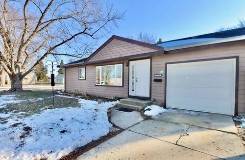 1321 Renrose Ave, Loves Park, IL, 61111-4265 | Card Image