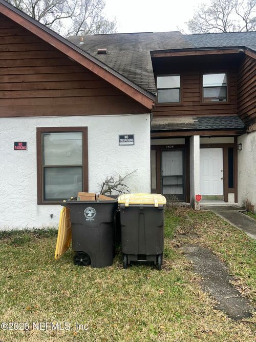 7626 Melissa Ct N, Jacksonville, FL, 32210-8705 | Card Image