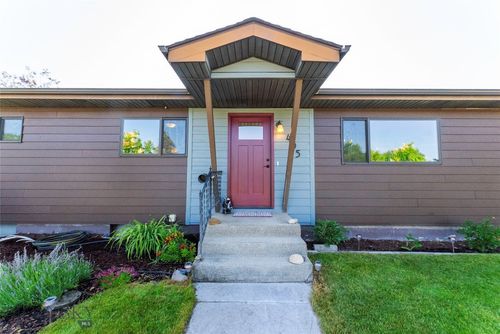405 4th Ave E, Three Forks, MT, 59752-9185 | Card Image