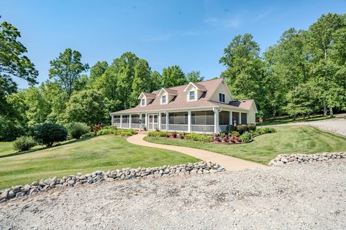 199 Liles Ln, Lutts, TN, 38471-5221 | Card Image