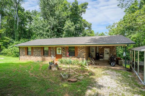811 Greenfield Dr, Livingston, TN, 38570-1344 | Card Image