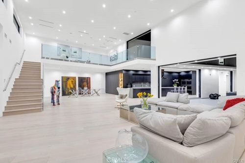 158 Bell Canyon Rd, Bell Canyon, CA, 91307-1103 | Card Image