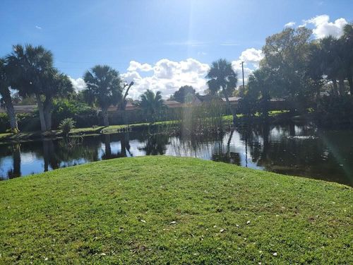 208-2516 S 19th St, Fort Pierce, FL, 34982-5705 | Card Image