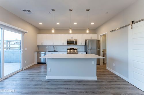 121-432 S 32nd St, Mesa, AZ, 85204-2201 | Card Image