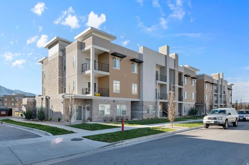 10-2308 E 850 S, Springville, UT, 84663-2993 | Card Image