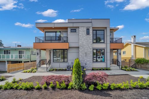 946 Dansey Ave, Coquitlam, BC, V3K3G7 | Card Image